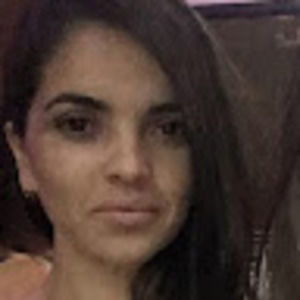 Meet your Posher, Ana